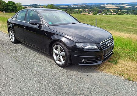 Audi A4 1.8 TFSI quattro S line *TüV bis 03/27*