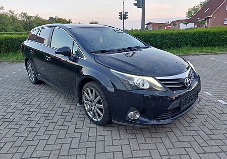 Toyota Avensis Kombi Executive/Alu/Euro5
