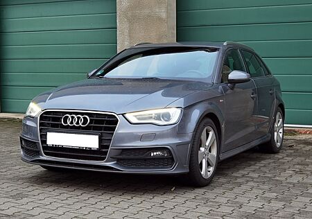 Audi A3 Sportback 2.0 TDI S-Line Keyless Xenon Navi