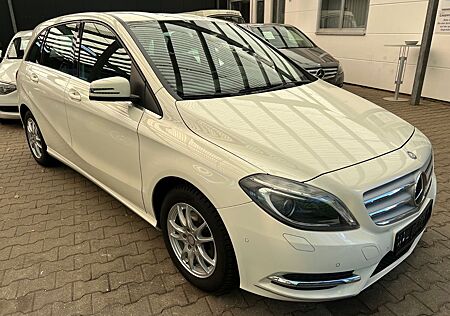 Mercedes-Benz B 200 7G-DCT Automatik Xenon Insp.& Tüv Neu!
