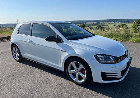 VW Golf Volkswagen 2.0 TSI DSG GTI PERFORMANTS PANODACH SR+WR