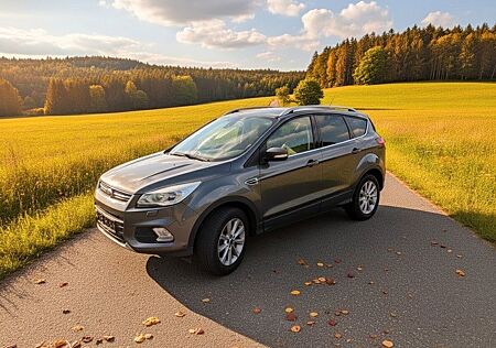 Ford Kuga 1,5 EcoBoost 4x4 134kW SYNC Edition Aut...