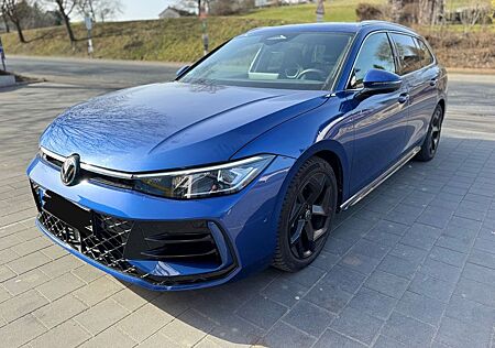 VW Passat Variant Volkswagen 2.0 TSI 265PS 4Motion R-Line*360