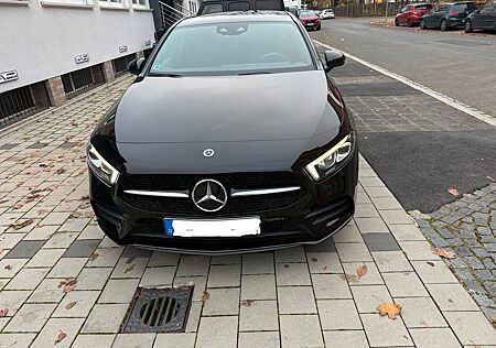 Mercedes-Benz A 250 e