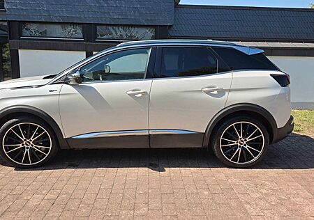 Peugeot 3008 2.0 BlueHDi 180 EAT8 GT