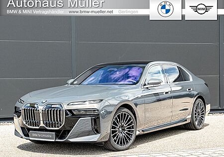 BMW 740d INDIVIDUAL Theatre Executive Pilot L3 B&W
