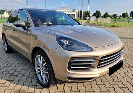 Porsche Cayenne 3.0 V6 Panorama 21 Zoll