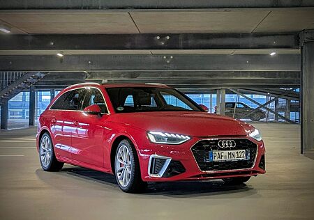 Audi A4 40 TFSI S tronic S line quattro Avant S line