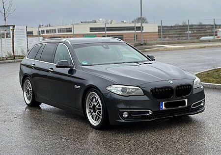 BMW 530d xDrive Luxury, Pano, Headup, Top Zustand
