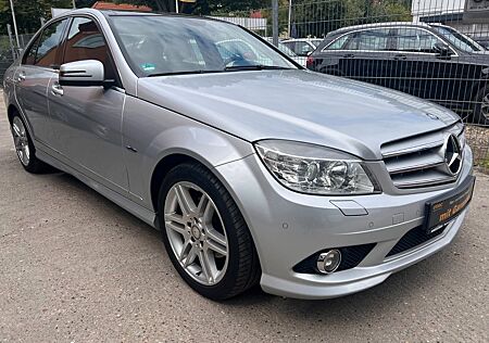 Mercedes-Benz C 180 CGI BlueEfficiency.Panorama.AMG.Leder.Navi