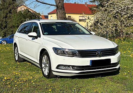 VW Passat Variant Volkswagen 2.0 TDI Highline Variant Highline