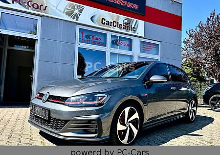 VW Golf Volkswagen VII GTI Performance Pano Dyn Navi LED