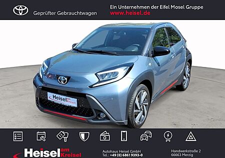 Toyota Aygo (X) 1.0 Undercover / NAVI