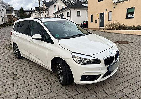 BMW 2er 220 Gran Tourer 220d xDrive Steptronic -