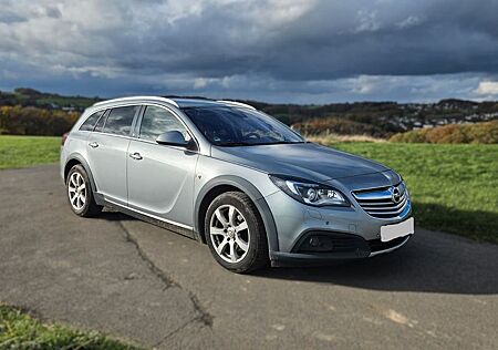 Opel Insignia 2.0 CDTI 4x4 Country Tourer