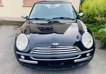 Mini ONE mit Klima , Panoramadach , HU 04.2027