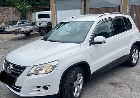 VW Tiguan Volkswagen 1.4 TSI 4MOTION Sport & Style Sport &...