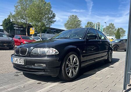 BMW 323i Lim. Harman Kardon Soundsystem