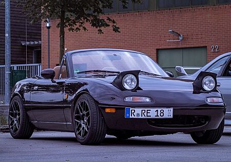 Mazda MX-5 1.6 -