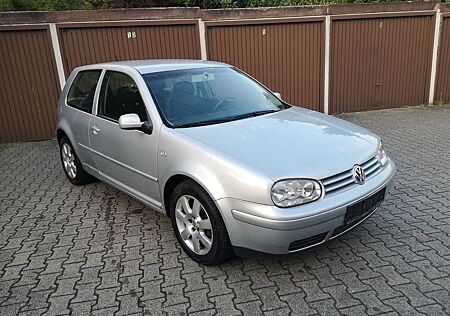 VW Golf Volkswagen 1.6 Automatik Pacific parktronic