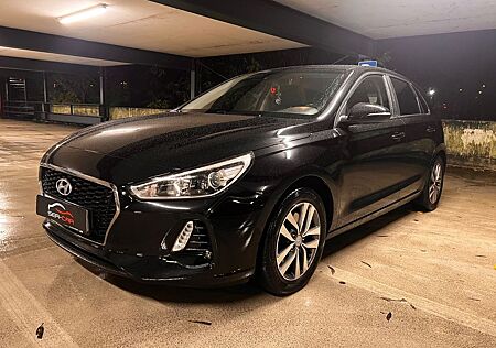 Hyundai i30 Trend Klima Sitzheizung