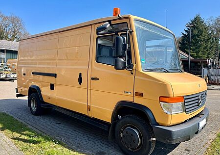 Mercedes-Benz Vario 616D/3700 Kastenwagen 5,99 to
