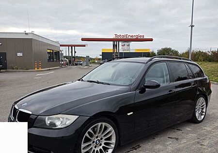 BMW 320 gebraucht kaufen BMW 320i Touring - HU Neu - Platz und Power