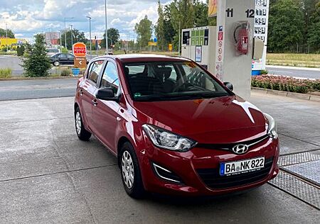Hyundai i20 1.1 CRDi Trend blue Trend
