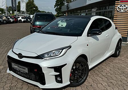 Toyota Yaris GR **TRIPLE EDITION** 1/300