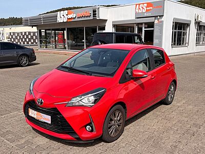 Toyota Yaris1.5i-Team D/1.Hand/Kamera/Sitzh/Klima/8Räde