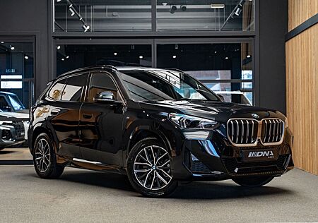 BMW X1 sDrive 20i M-Sportpakket 2de Paasdag Geopend