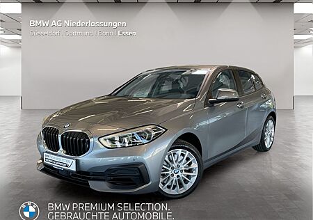 BMW 120i LiveCockpitProf Kamera Sportsitze LED