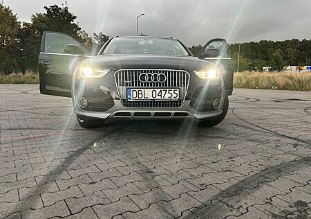 Audi A4 Allroad 2.0 TDI S tronic quattro -