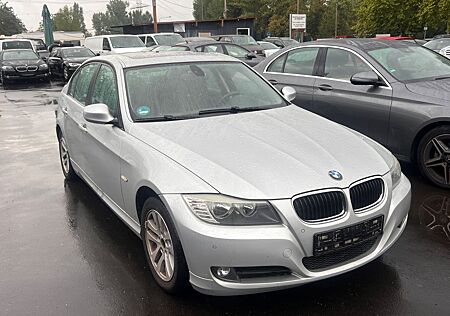 BMW 320i 320 Lim. T leder Schieberdach
