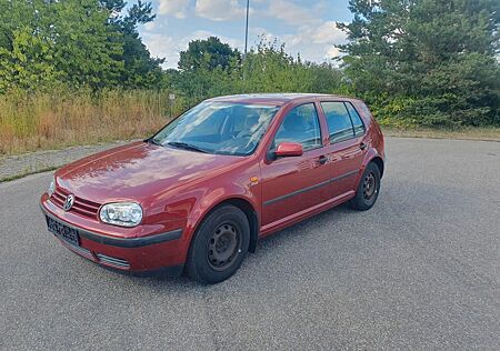 VW Golf Volkswagen 1.4 Basis
