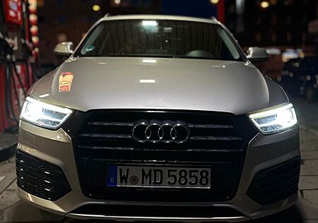 Audi Q3 2.0 TFSI 132kW quattro S tronic design design