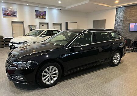 VW Passat Variant Volkswagen PASSAT 2.0TDI*DSG*NAV*LED*KAMERA*DAB*ACC*AHK*1HA