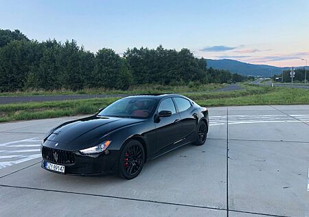 Maserati Ghibli gebraucht kaufen Maserati Ghibli 3.0 V6 S Q4 Automatik S