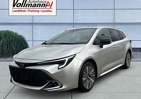 Toyota Corolla 2.0 Hybrid Touring Sports Teamplayer