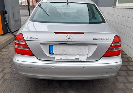 Mercedes-Benz E 200 KOMPRESSOR Automatik