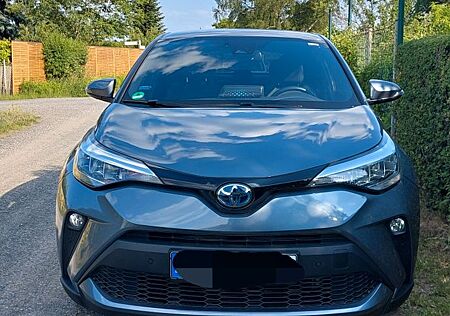 Toyota C-HR 1.8-l-VVTi Hybrid Team Deutschland 8460km!!