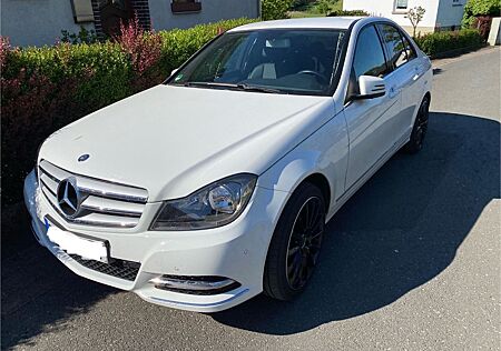 Mercedes-Benz C 180 - gepflegt AHK Dachträger