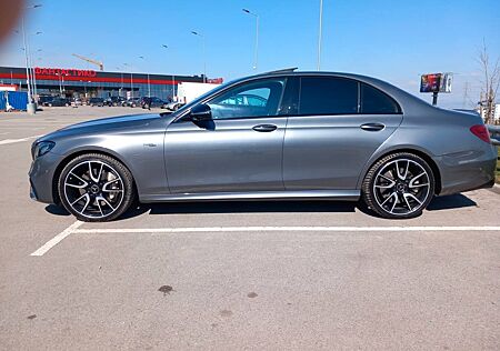 Mercedes-Benz E 53 AMG Mercedes-AMG E 53 4MATIC+ T Autom. ...