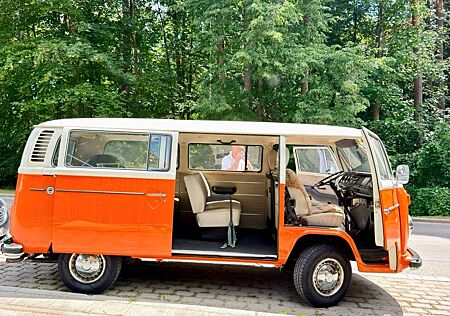 Volkswagen T2b von 1974 H-Kennzeichen Generalüberholt
