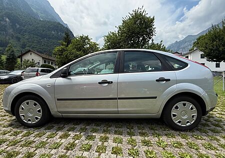Ford Focus (Automatik, unfallfrei, 2. Hand)