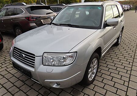 Subaru Forester gebraucht kaufen Subaru Forester 2.0X Comfort Automatik