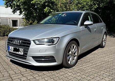 Audi A3 1.6 TDI Ambition Sportback AHK, Tempomat