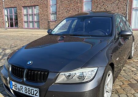 BMW 320d -