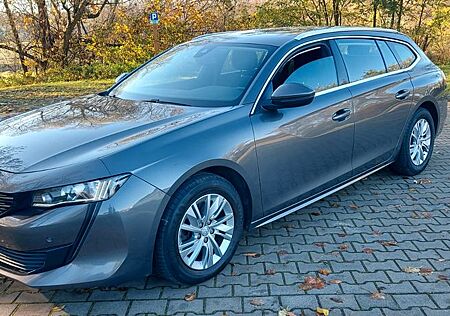 Peugeot 508 BlueHDi 130 EAT8 Allure UNFALLFREI
