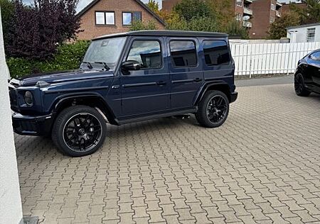 Mercedes-Benz G 63 AMG Full loaded/2025/Stock/A22/Carbon/TV